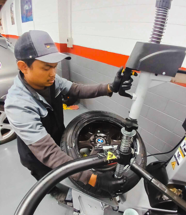 442492233 122125381634264420 1914693124852288326 n 768x887